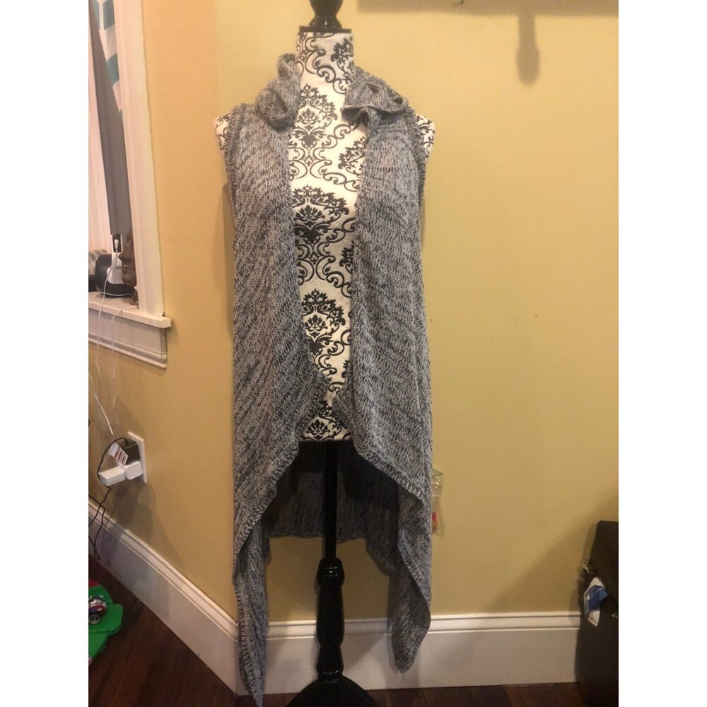 Torrid size 0 or large heathered gray cardigan Sweater